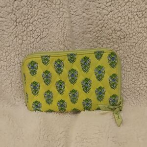 Vera Bradley Lime Green Quilted Floral Zip Wallet